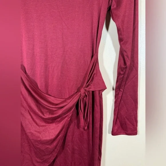 Altar’d State Taysia Wrap Mini Dress Red size Medium - Picture 4 of 7